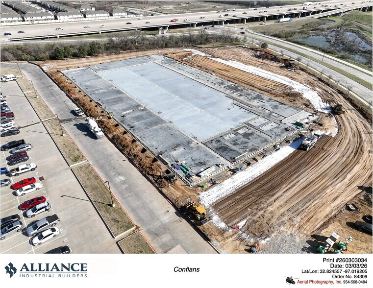 More Photos Of 4911 Conflans Rd, Irving Industrial For Lease