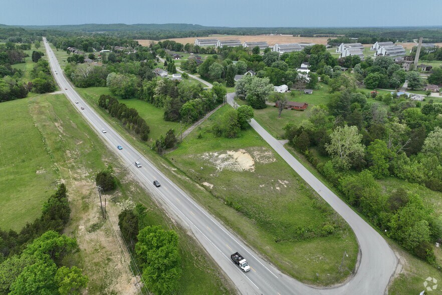 More Photos Of 810 Deatsville Rd, Deatsville Land For Sale