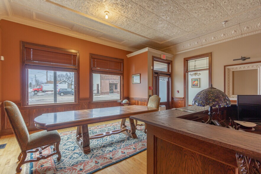 More Photos Of 114 S State St, Fall Creek Office For Lease