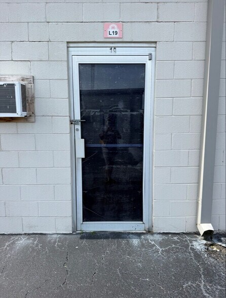 More Photos Of 703 Old Scenic Hwy, Lake Wales Self Storage For Lease