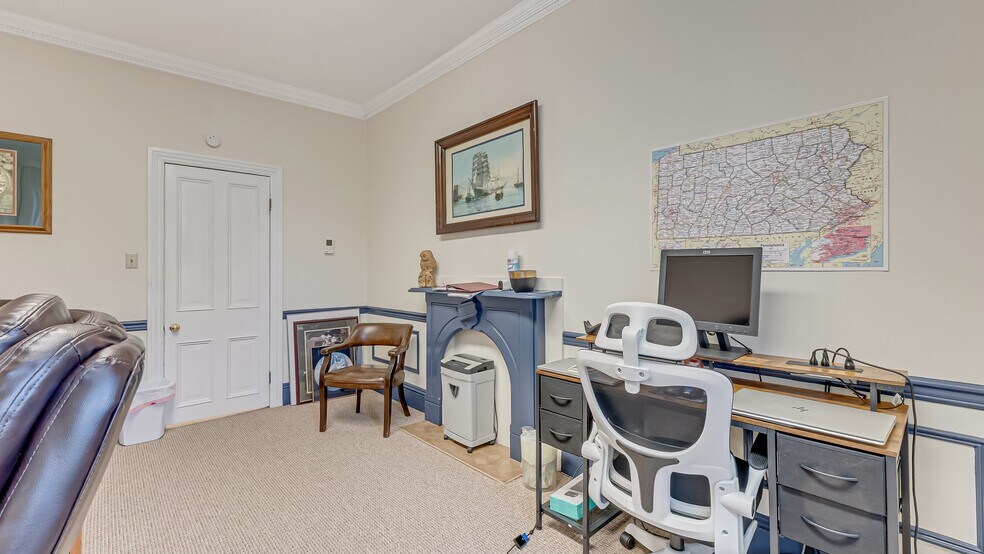 More Photos Of 207 W Broad St, Bethlehem Office For Sale