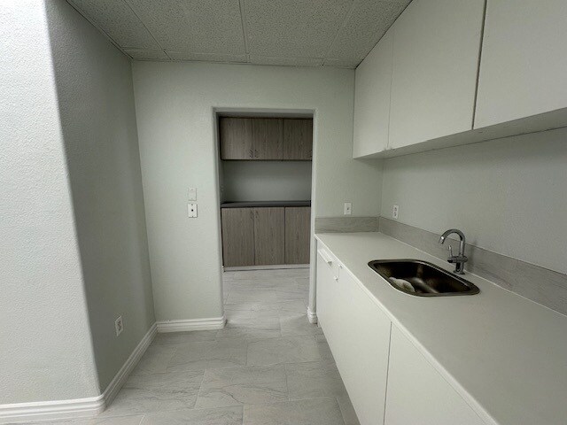 More Photos Of 12582 Garden Grove Blvd, Garden Grove Medical For Lease