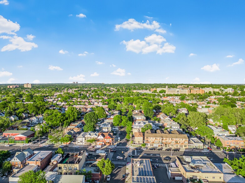 More Photos Of 162-20 77th Rd, Flushing Light Manufacturing For Sale