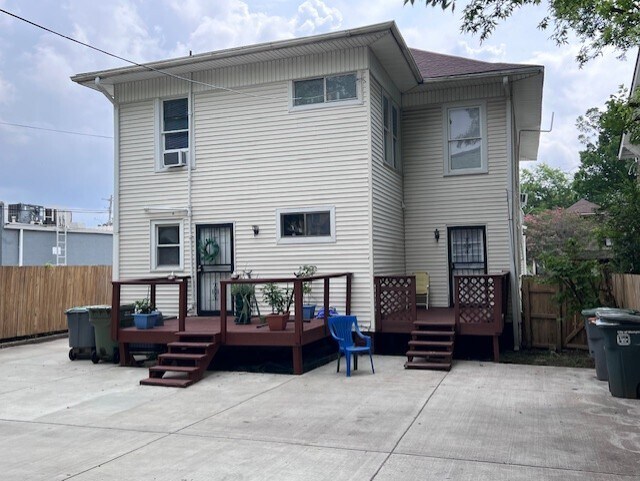 More Photos Of 15 S Barksdale St, Memphis Apartments For Sale