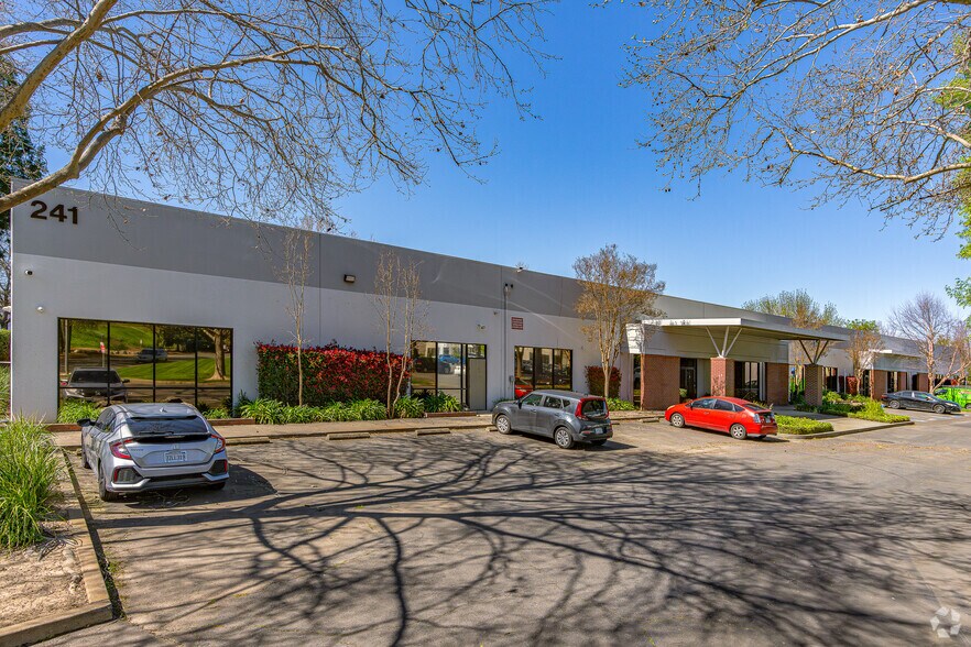 241 Lathrop Way, Sacramento, CA 95815 Flex/R&D For Lease