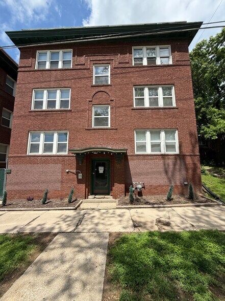 More Photos Of 712-714 W 38th St, Kansas City Apartments For Sale