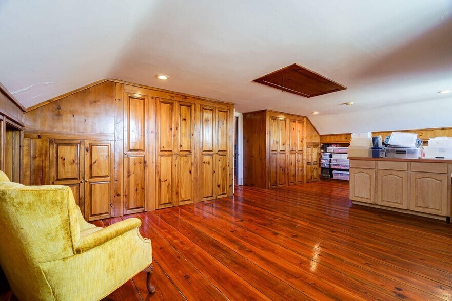 More Photos Of 1280 Jewell Rd, Jewell Land For Sale