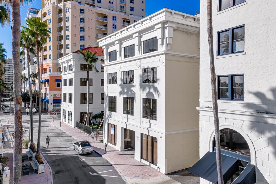 More Photos Of 205 Datura St, West Palm Beach Office For Lease