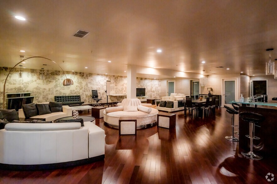 More Photos Of 13210 S Normandie Ave, Gardena Warehouse For Sale