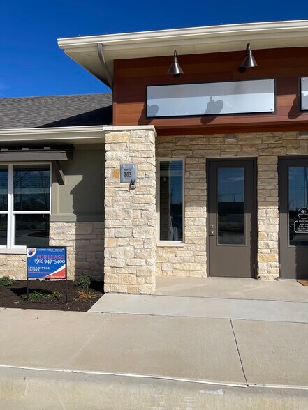 More Photos Of 2951 FM 1460, Georgetown Unknown For Lease