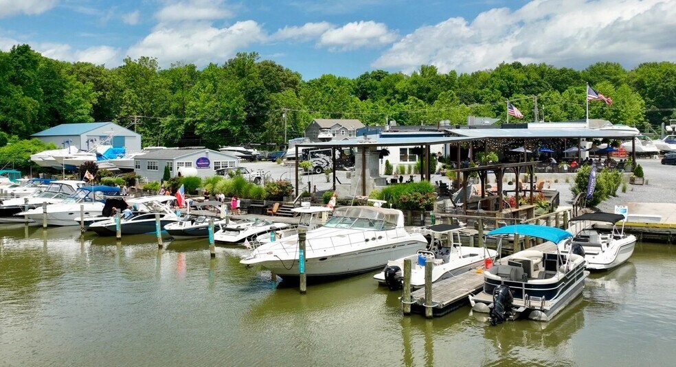 More Photos Of 2015 Turkey Point Rd, Essex Marina For Lease