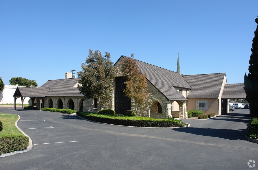 Primary Photo Of 3144-3150 Loma Vista Rd, Ventura Funeral Home For Sale