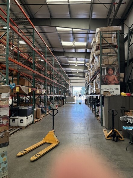More Photos Of 800 S Stockton Ave, Ripon Warehouse For Lease