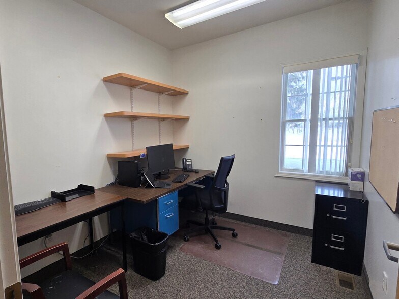 More Photos Of 45 Webster Commons Blvd, Webster Medical For Lease