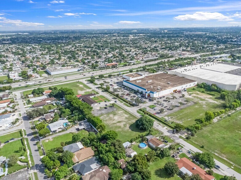 More Photos Of 16600 NW 44th Ct, Opa Locka Land For Lease