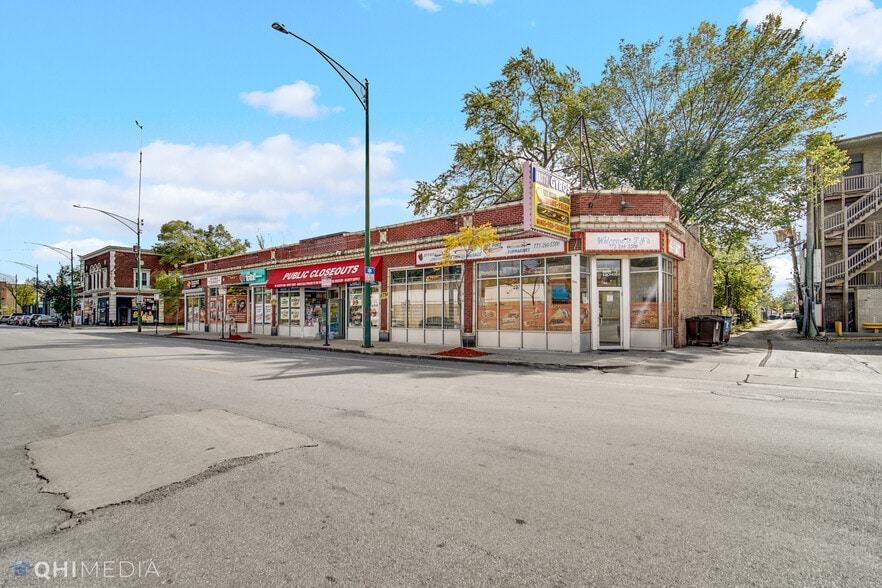 More Photos Of 5933-5945 W Division St, Chicago Storefront For Sale