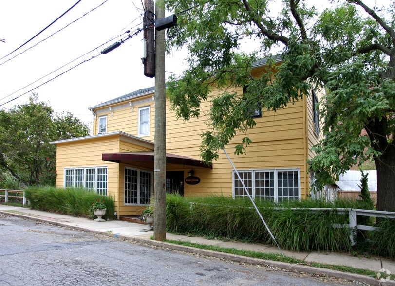 More Photos Of 310 Third St, Annapolis Restaurant For Lease