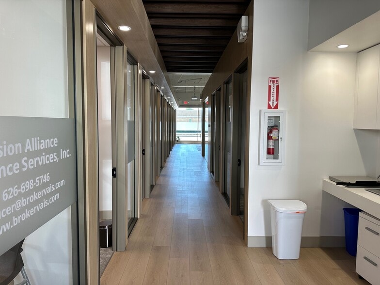 More Photos Of 59 E Foothill Blvd, Arcadia Office For Lease