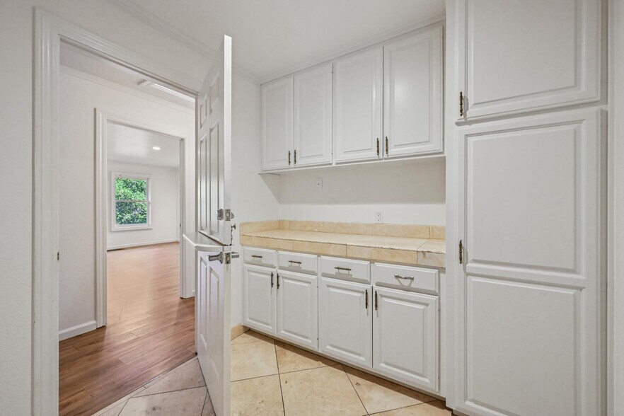 More Photos Of 1605 Lucas Valley Rd, San Rafael Healthcare For Sale