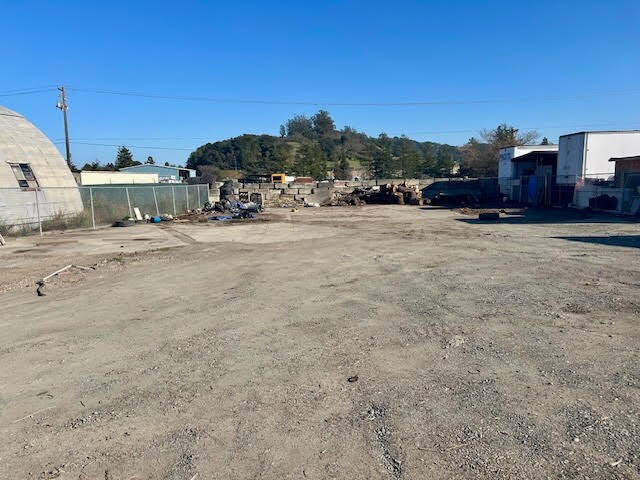 More Photos Of 7552 Redwood Blvd, Novato Land For Lease