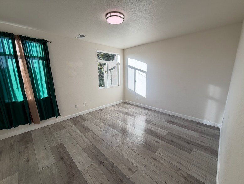 More Photos Of 51 Mendocino St, Vallejo Multifamily For Sale