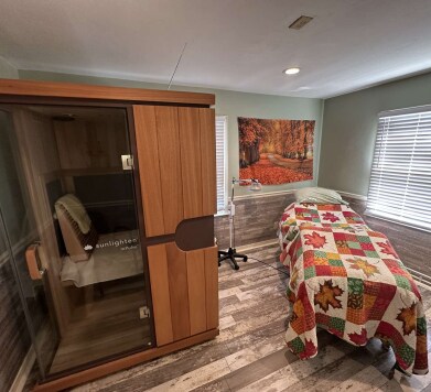 More Photos Of 598 Milwaukee Ave, Burlington Office For Sale