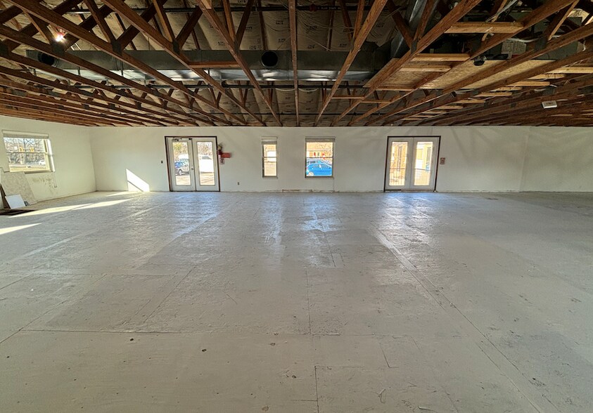 More Photos Of 9280 Plainfield Rd, Blue Ash Daycare Center For Lease