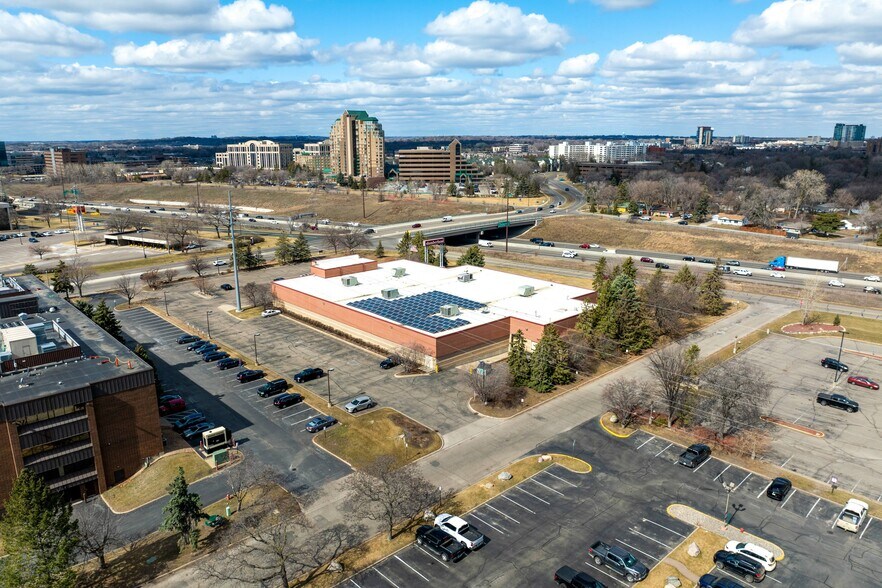 More Photos Of 7801 S Xerxes Ave, Bloomington General Retail For Sale