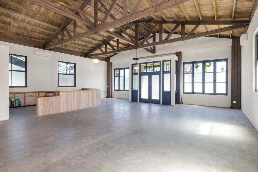 More Photos Of 40 Highway 128, Geyserville Freestanding For Sale