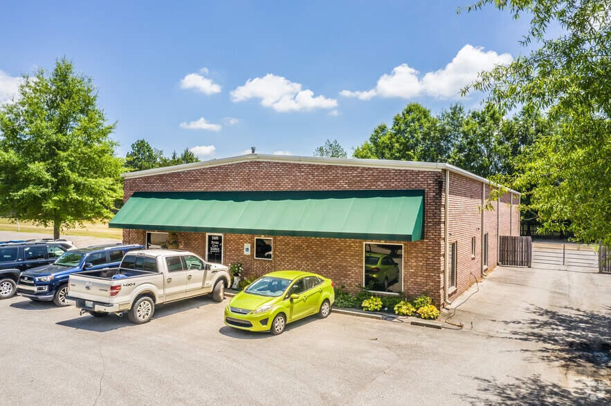 Primary Photo Of 5684 Cleaves Dr, Arlington Office For Sale