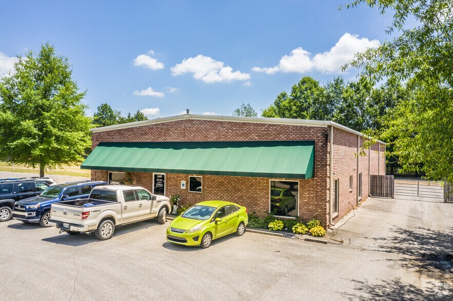 Primary Photo Of 5684 Cleaves Dr, Arlington Office For Sale