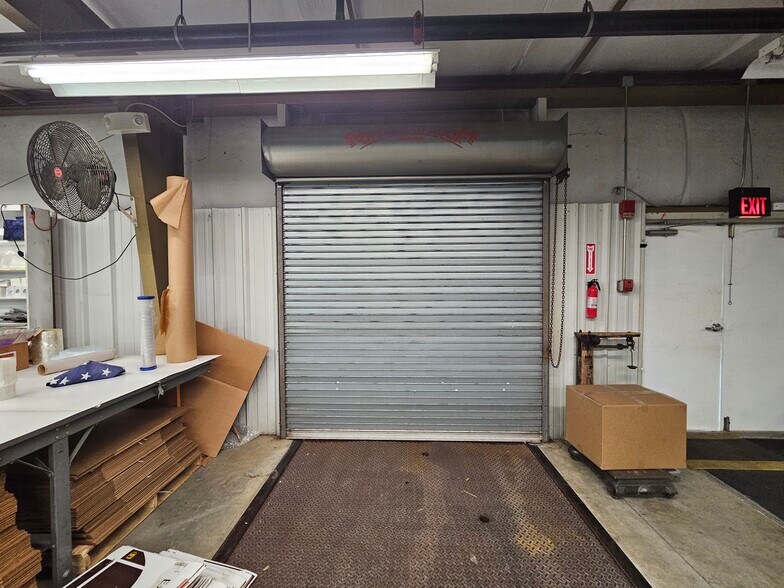 More Photos Of 205 Industrial Pike, Whitwell Manufacturing For Sale