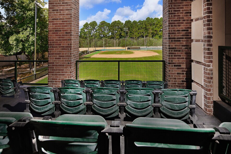 More Photos Of 28611 Blue Jack Ln, Magnolia Sports And Entertainment For Sale