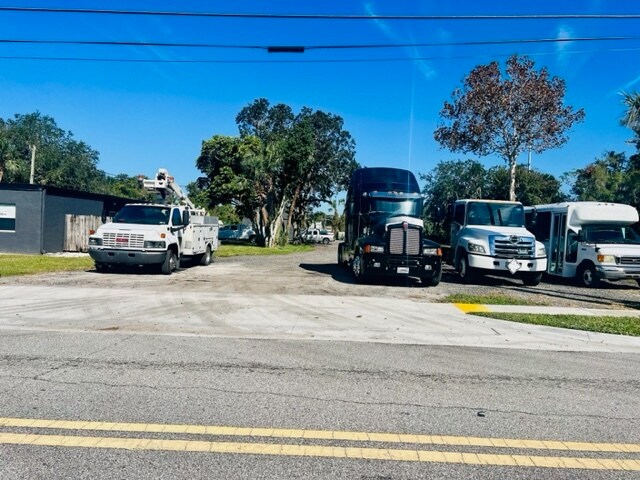 More Photos Of 800 Main St, Titusville Service For Sale