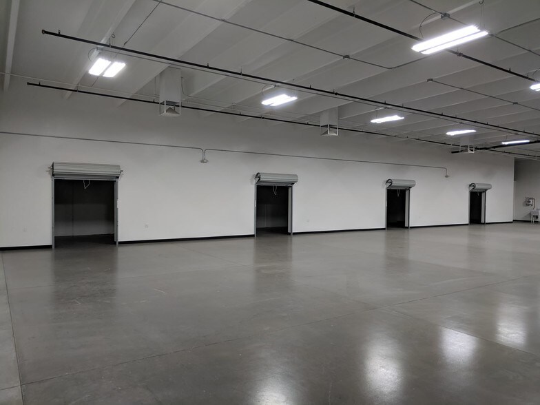 More Photos Of 5335 E Main St, Mesa Manufacturing For Sale