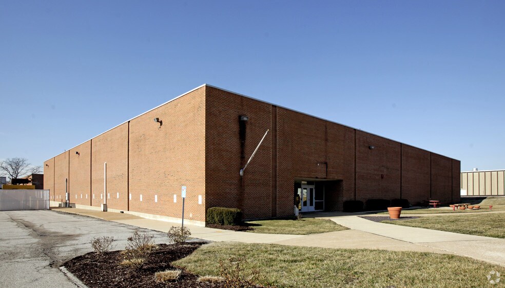 More Photos Of 560 Anglum Rd, Hazelwood Warehouse For Lease