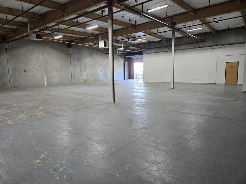 More Photos Of 3112 NE 112th Ave, Vancouver Warehouse For Lease