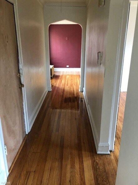 More Photos Of 7722-7732 S Jeffery Blvd, Chicago Apartments For Sale