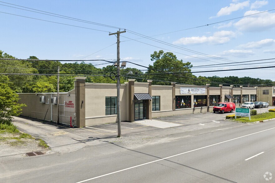 More Photos Of 4329 US Highway 9, Howell Storefront Retail Office For Lease