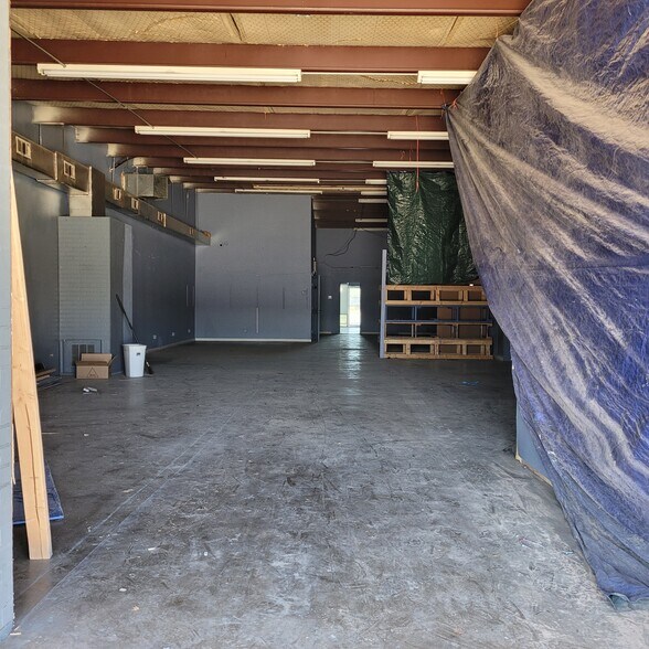 More Photos Of 3636 Andrews Hwy, Odessa Storefront For Lease