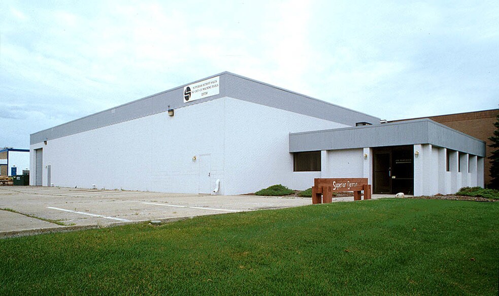 More Photos Of 23730 Research Dr, Farmington Hills Warehouse For Sale