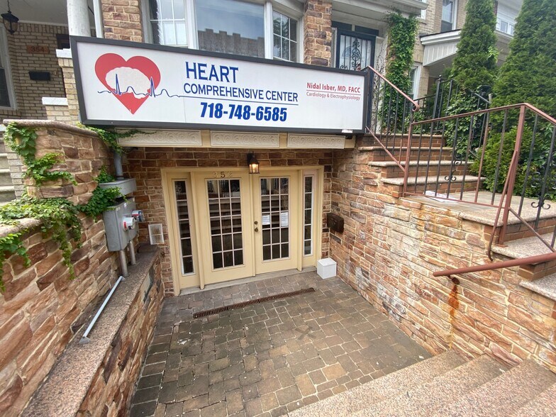 Primary Photo Of 352 86th St, Brooklyn Hospital For Lease