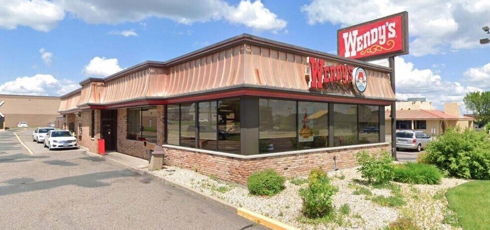 More Photos Of 1899 Perimeter Rd, Roseville Fast Food For Lease