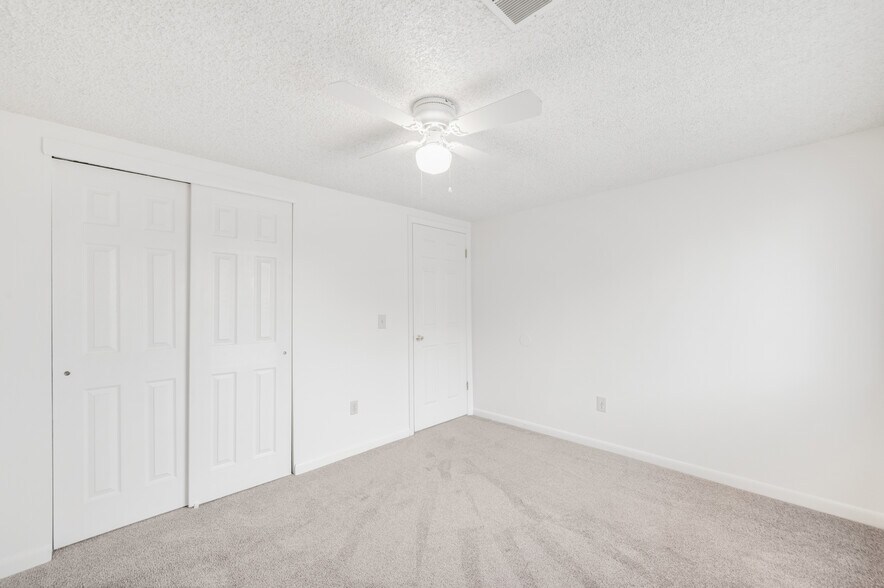 More Photos Of 1815-1817 28th St, Greeley Apartments For Sale
