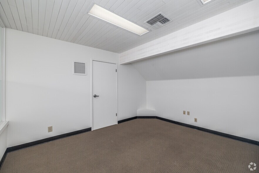 More Photos Of , Hermosa Beach Office For Sale