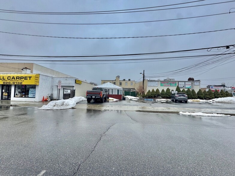 More Photos Of 3943 Merrick Rd, Seaford Storefront Retail Office For Sale