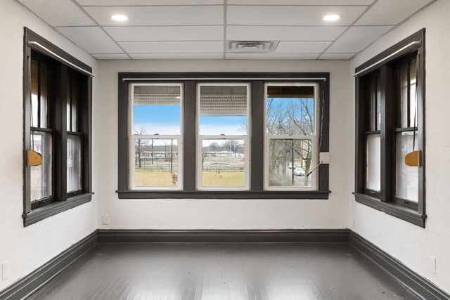 More Photos Of 1301 Pennsylvania St, Gary Apartments For Sale