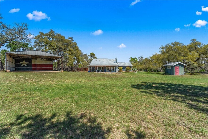 More Photos Of 14519 Fitzhugh Rd, Austin Specialty For Sale