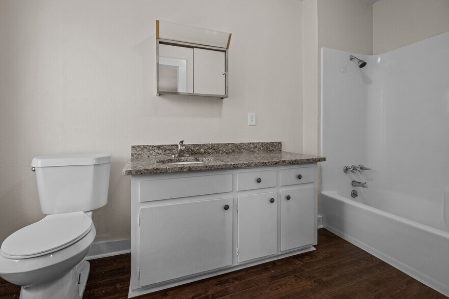 More Photos Of 11394 FM 2661, Tyler Multifamily For Sale