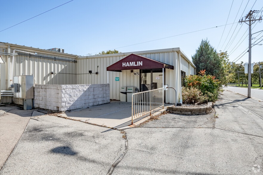 More Photos Of 612 E Lake St, Lake Mills Industrial For Sale